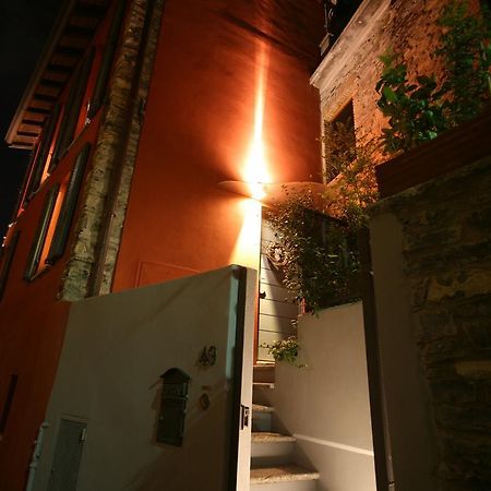 Casa Rossa - Bymyhomeincomo Cernobbio Zimmer foto
