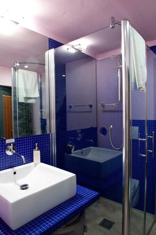 Casa Rossa - Bymyhomeincomo Cernobbio Zimmer foto